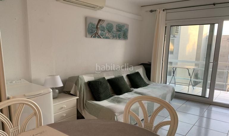 Foto a17ec534-84fd-400c-bb8a-2e0bc8c5cf5b. Apartament amb calefacció aparcament a Salatar Roses