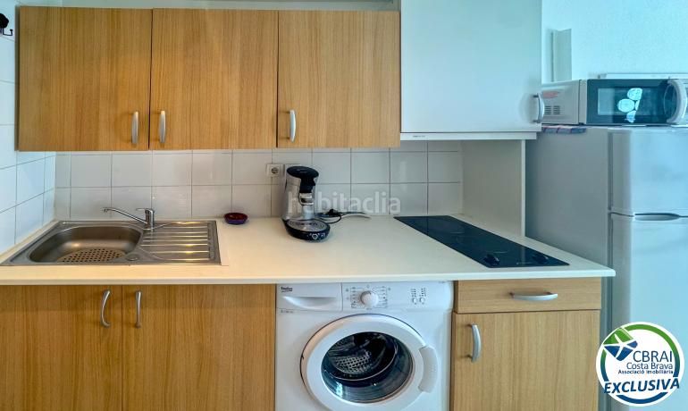 Foto ecbd08db-78d4-4981-9e2f-c984d30b64eb. Estudi a Salatar Roses