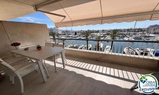 Apartament a Carrer Port Grec