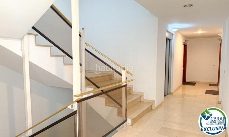 Foto 0c52293f-cf44-4e33-a835-0ade65aabd22. Apartament amb calefacció aparcament a Centre Figueres