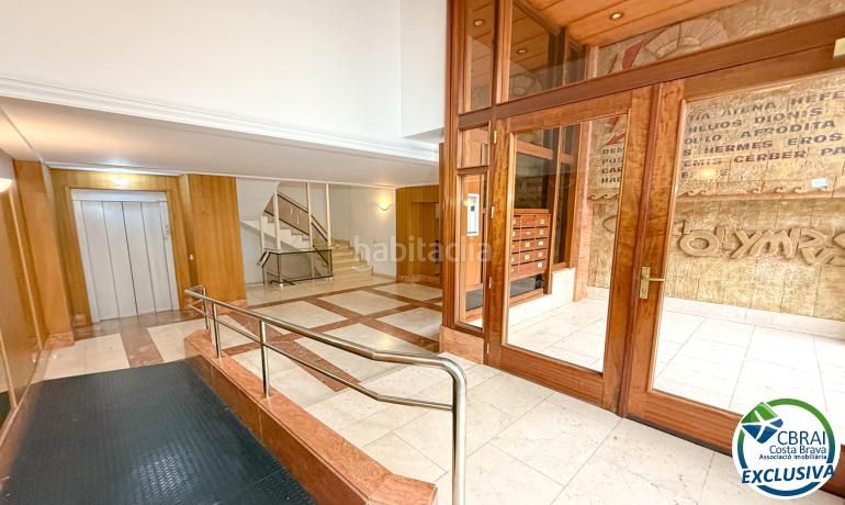 Foto 71e055a7-b245-4a73-bd6f-cc4c4e08dcb5. Apartament amb calefacció aparcament a Centre Figueres