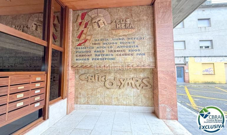 Foto 7552f2db-b915-4e01-addd-12e87ed33b0d. Apartament amb calefacció aparcament a Centre Figueres