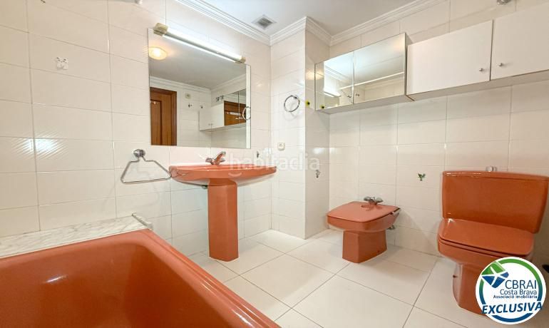 Foto 99b8678f-e71c-45af-bc8e-f30172051d84. Apartament amb calefacció aparcament a Centre Figueres
