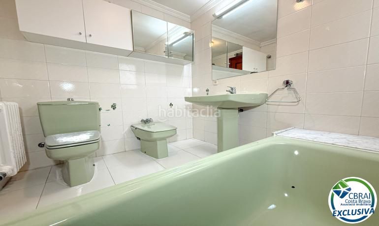 Foto 9d8daf98-7fc7-48b3-a163-327d731073ba. Apartament amb calefacció aparcament a Centre Figueres
