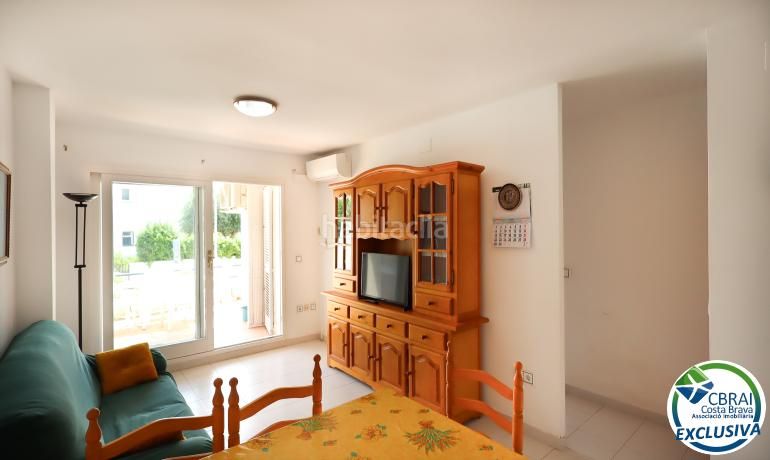 Foto 2f458a87-cde3-43f1-acc1-d26c92a0ce9d. Apartament amb calefacció a El Port Llançà