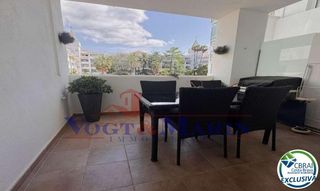 Apartment  Carrer port joan. Apartamento con jardín y piscina comunitarios en santa margarita