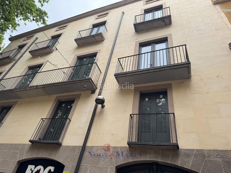 Foto f8e2ca76-f7cb-4c19-949a-21bfe2c70cd3. Edificio in Centre Figueres