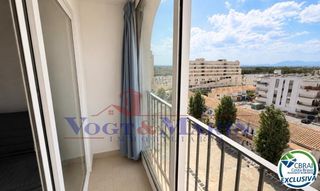 Apartament  Carrer muga-delta. Estudio con terraza y vista despejada en primera línea de mar