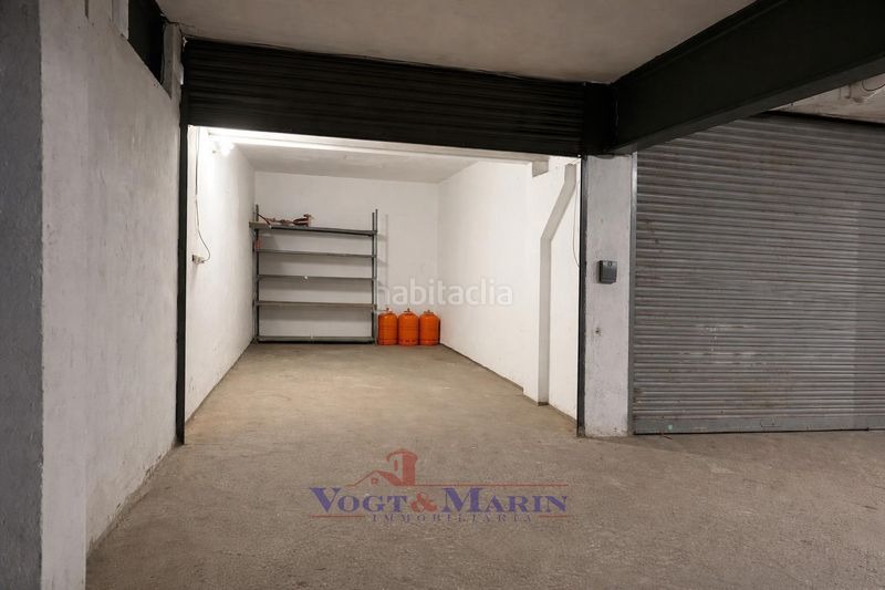 Foto 3eb64d14-f83e-43bd-9959-af801241e01e. Aparcament cotxe a Centre Roses