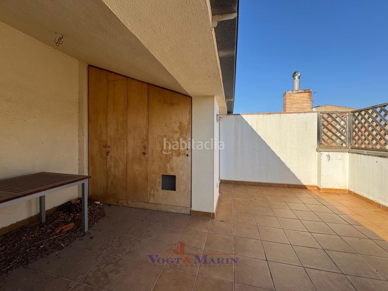 Foto 0264739b-a3f7-4bb7-859d-587fd9eb567e. Apartament amb calefacció aparcament a Creu de la Mà Figueres