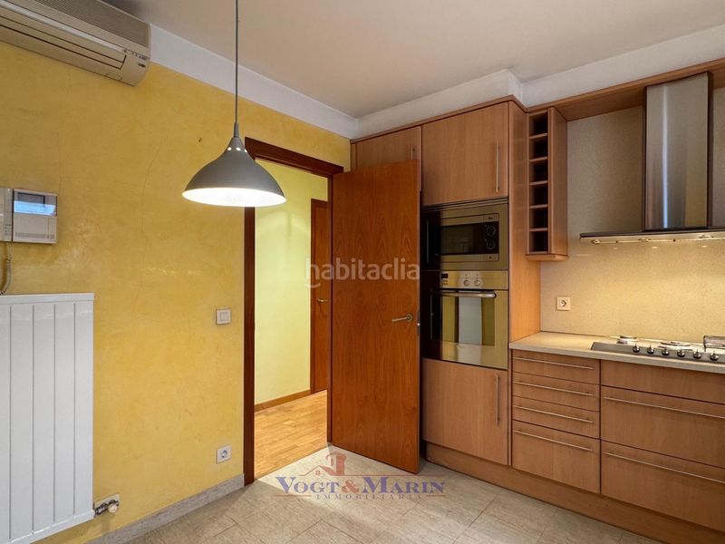 Foto 8407eab0-5074-4983-91f5-4d804c9ad145. Apartament amb calefacció aparcament a Creu de la Mà Figueres