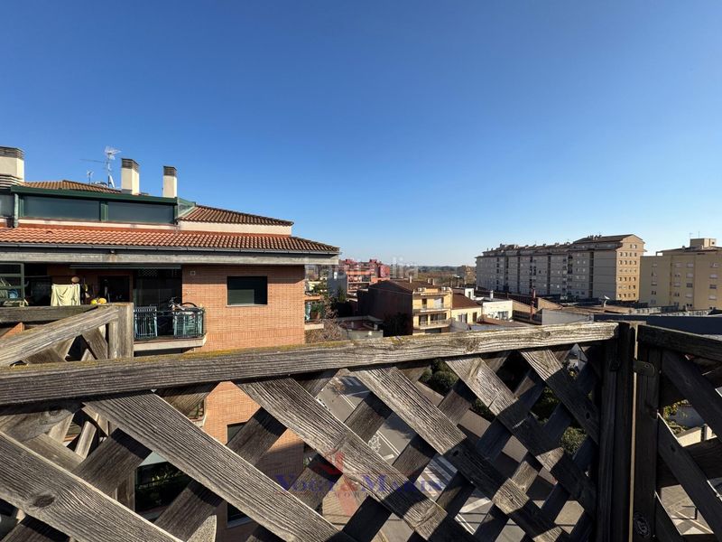 Foto cc658637-a1a0-440f-b13d-f6f3c449e389. Apartament amb calefacció aparcament a Creu de la Mà Figueres