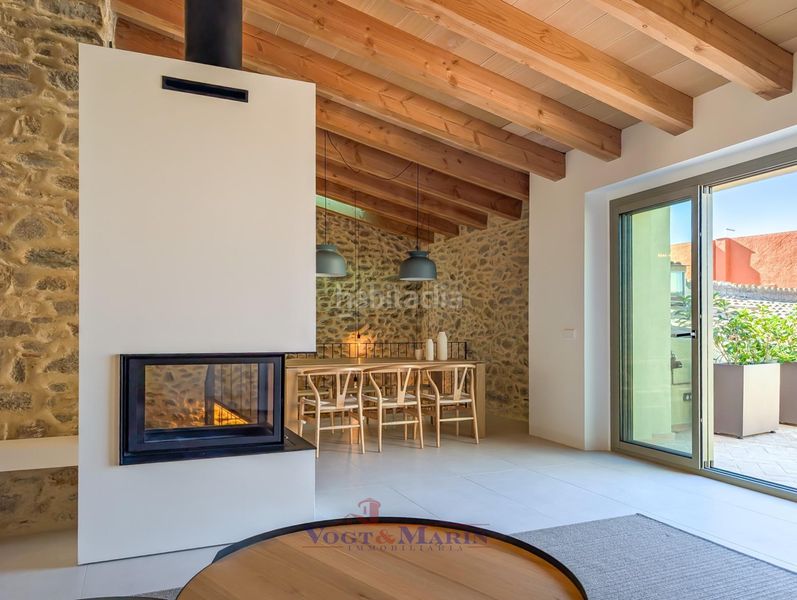 Foto 47719fd0-a07b-444c-9d9c-cfc3c2c652dd. Casa  reformada con diseño único en Palau-saverdera
