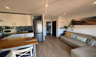 Apartament  Passatge trabuc ii. Apartamento renovado con licencia turística en empuriabrava