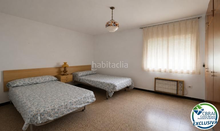 Foto 3e0bedac-6ca6-4b00-b650-8ca97d0cbf0f. Apartament a Centre Roses