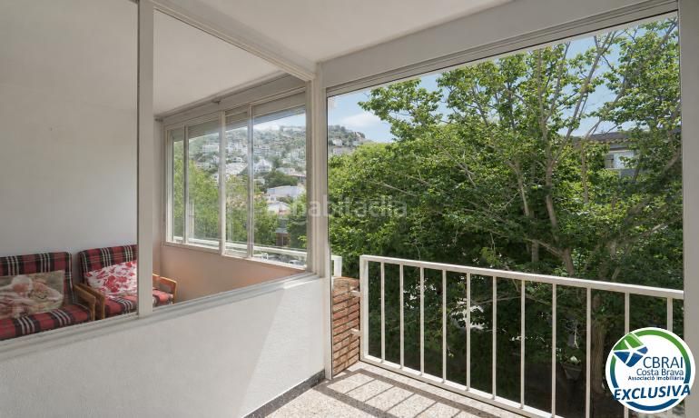 Foto 4a4e4d84-c84b-443b-97c5-9bc29c69644d. Apartament a Centre Roses