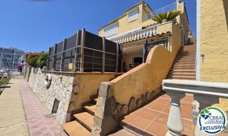 Apartament a Linia