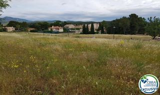 Terreny residencial  Carrer major. Parcela urbana de 1004m2 con capacidad para 2 casas en darnius