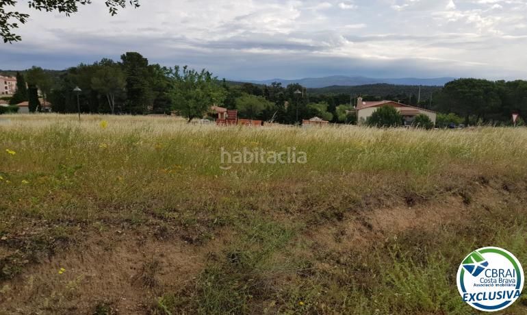 Foto 90c01110-a952-4654-91c6-48809e0b1592. Terreny residencial a Darnius