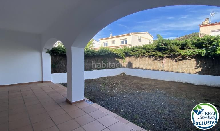 Foto f180a3ef-478a-48df-bf31-f5d0bbf93308. Casa adossada amb calefacció aparcament a Els Grecs-Mas Oliva Roses