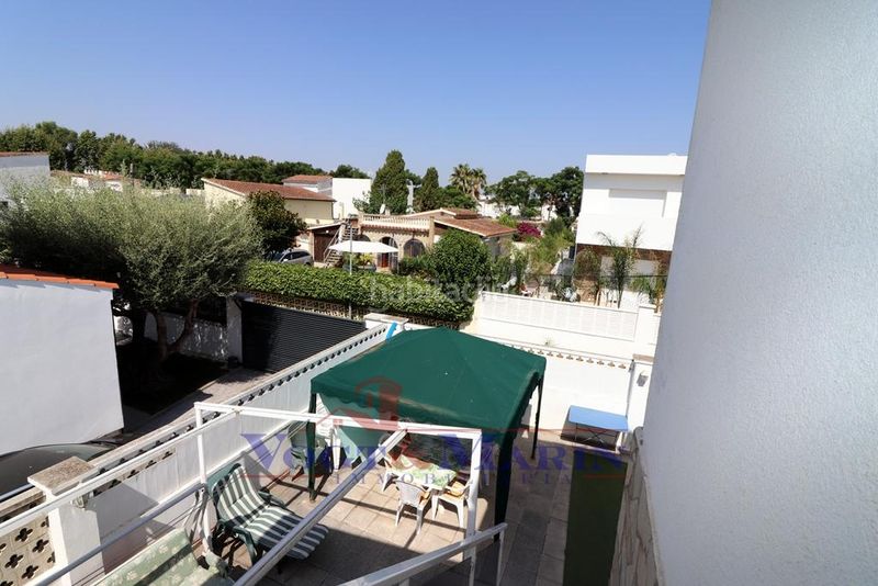Foto af17e9e1-b97a-4690-83dc-f44b128bfb24. Casa amb calefacció aparcament piscina a Montgrí Empuriabrava