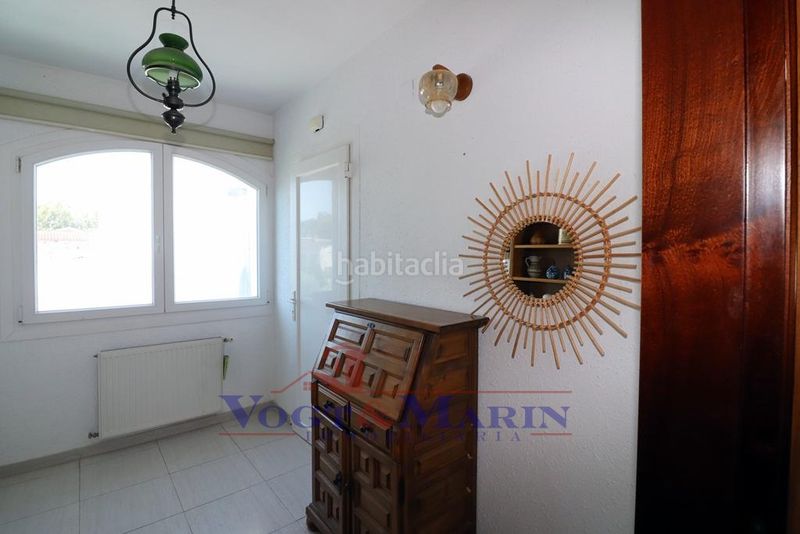 Foto b26bc7ca-a1b7-467f-8114-edbdb7459121. Casa amb calefacció aparcament piscina a Montgrí Empuriabrava