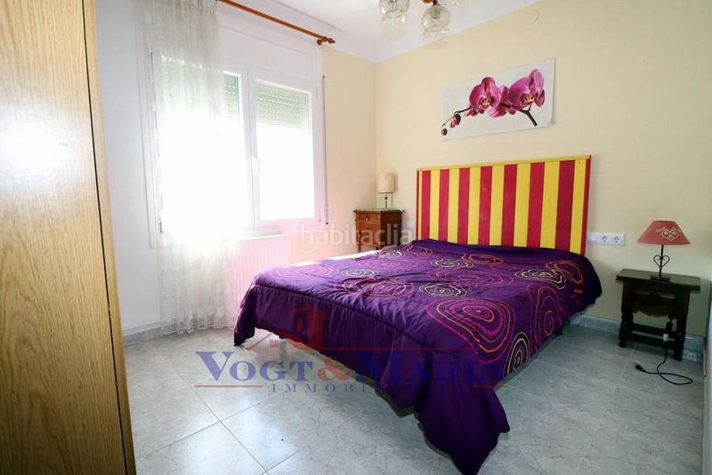 Foto c2570ac9-d134-4bd6-8f43-87c9f34b09ea. Casa amb calefacció aparcament piscina a Montgrí Empuriabrava