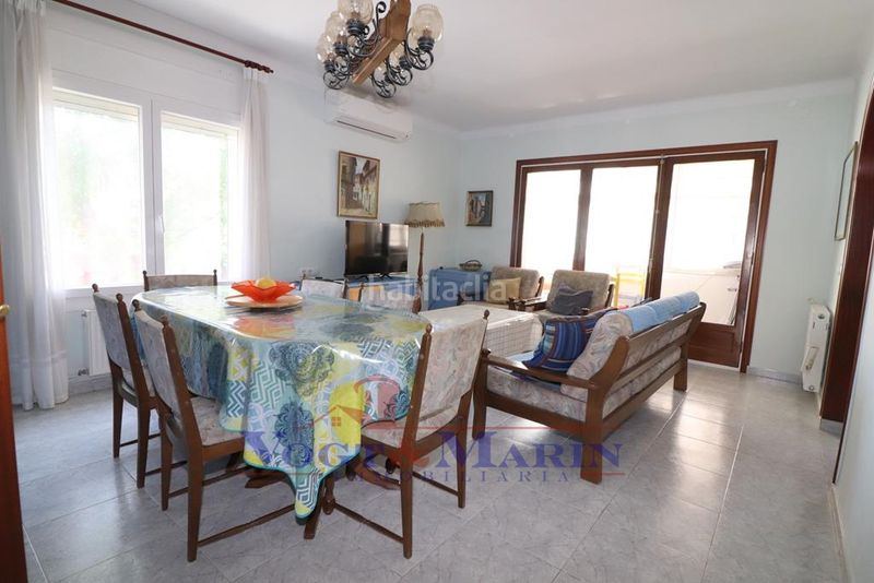 Foto f08ae39e-4f82-4f52-b38f-ed57afca4f9b. Casa amb calefacció aparcament piscina a Montgrí Empuriabrava