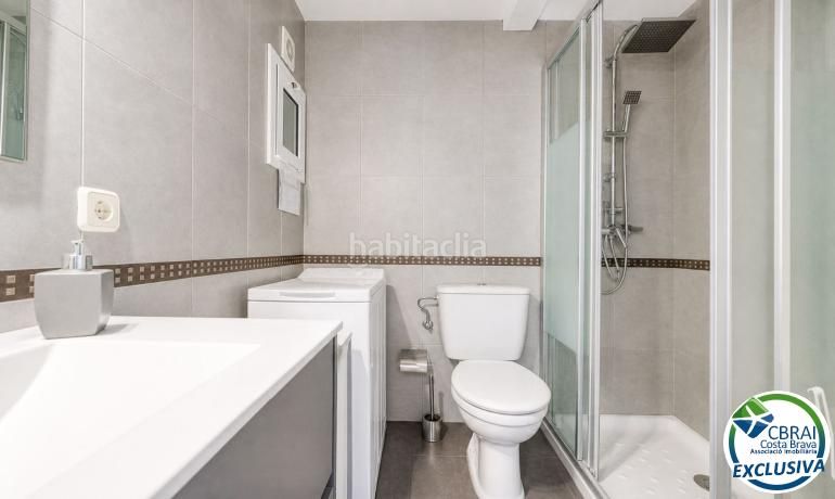 Foto a61e198a-e1a5-40c8-b74e-e51e6bf3fe98. Apartament amb calefacció aparcament piscina a Puig Rom-Canyelles-Almadrava Roses