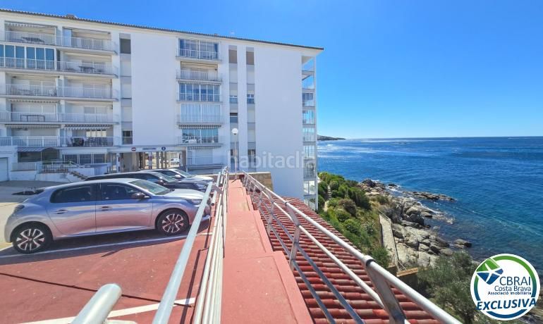 Foto a904c1f0-8823-4dd6-8854-e63e67ea7ae6. Apartament amb calefacció aparcament piscina a Puig Rom-Canyelles-Almadrava Roses