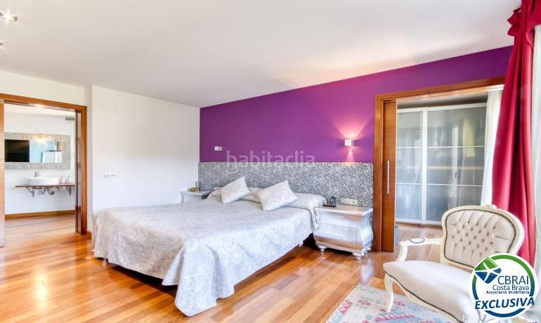 Foto a203d07d-9f72-42c5-a86b-9a8a7dc62427. Casa amb calefacció aparcament a La Vila Llançà