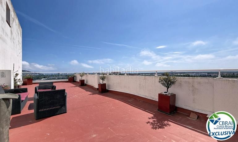 Foto fae105ce-06ba-4abe-9baa-5adf9b0b2c57. Estudi amb calefacció piscina a Nord Roses
