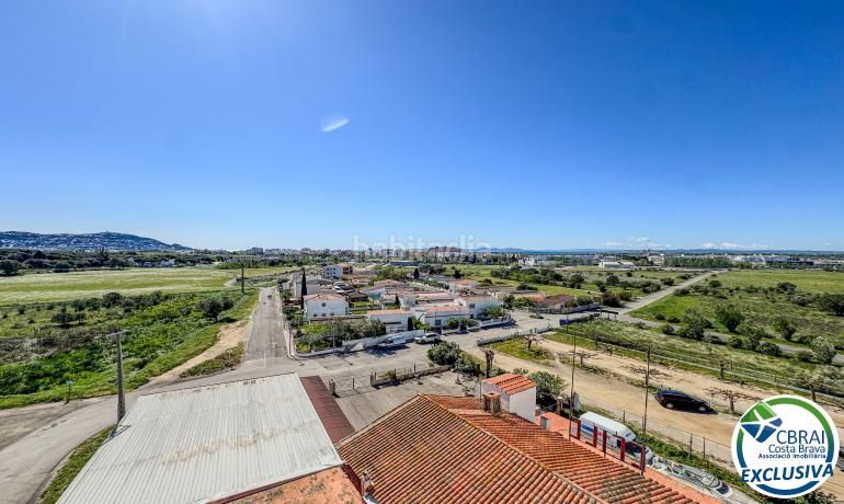 Foto 4518ef80-31b4-4809-afdf-a9b95c82ff21. Apartament amb aparcament piscina a Nord Roses