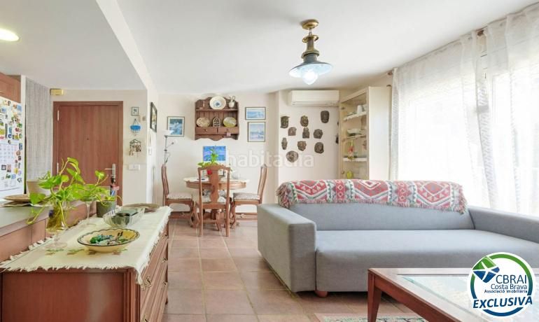 Foto 039706ae-7cad-4127-be8f-f2680221634f. Apartament amb calefacció aparcament piscina a Puig Rom-Canyelles-Almadrava Roses
