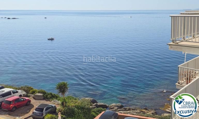 Foto ac6cce2f-6d9b-40f3-a4ed-b85d33322b4a. Apartament amb calefacció aparcament piscina a Puig Rom-Canyelles-Almadrava Roses