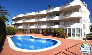 Maison  Carrer salins 1 línea. Complejo de seis casas con amarre en primera línea de mar en emp