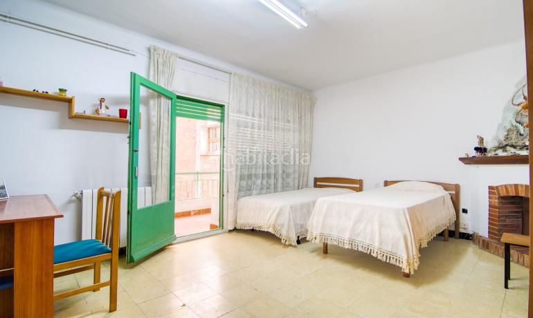 Foto a1ef2f66-4884-4112-ac91-929fa74847de. Apartament a Centre Roses