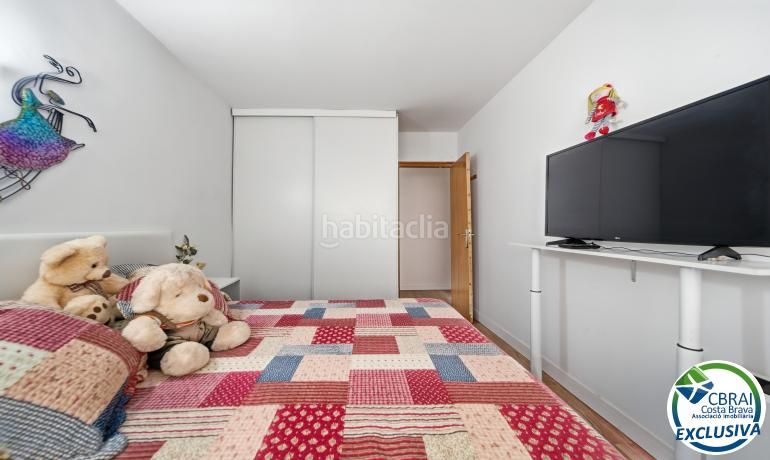 Foto 5b761c31-d2d4-4458-8531-73499a6891b5. Pis amb calefacció a Centre Roses