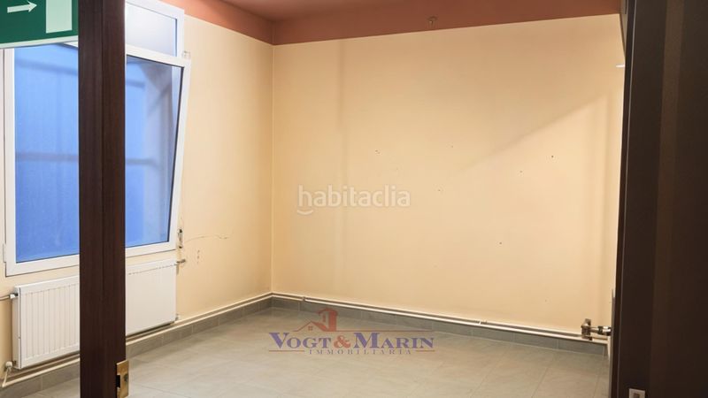 Foto e478093b-ecda-43b8-8acc-41e248e57088. Local comercial a Eixample-Horta Capallera Figueres