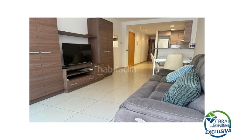 Foto 24e5b73c-1fed-4765-a287-496a98832be2. Apartament amb calefacció a Centre Roses