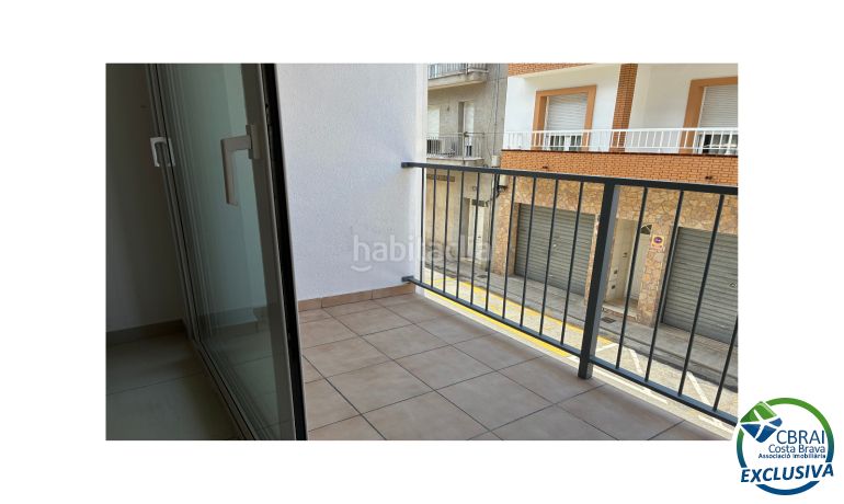 Foto df364b87-682c-48eb-935f-dc2af30e73e3. Apartament amb calefacció a Centre Roses