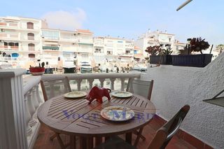 Piccolo appartamento  Avinguda mestral. Apartamento con gran terraza y licencia turística en sant carles