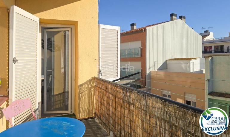 Foto 99ee1d21-c0c6-478f-8d39-c3ee34249a0a. Appartement mit heizung in Centre Roses