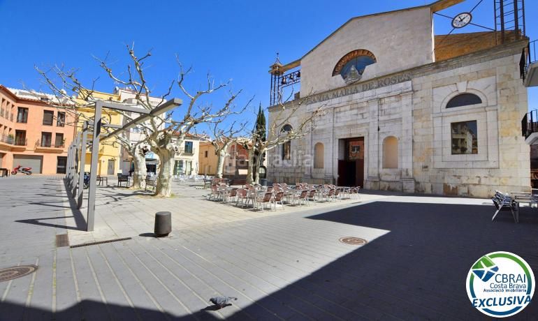 Foto a7121c68-01dd-4c62-870e-3f8bf6ae969c. Appartement mit heizung in Centre Roses