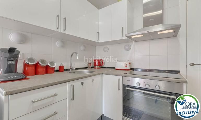 Foto baedef6f-d954-48be-aac2-de7d8bf13794. Appartement mit heizung in Centre Roses