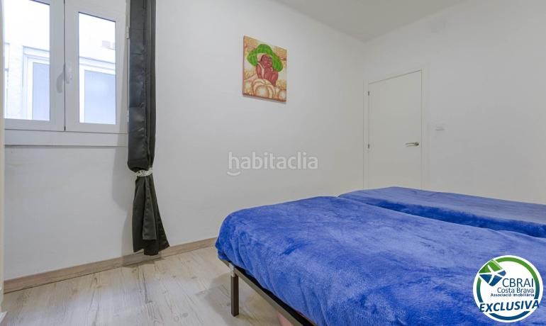 Foto cba1d229-edfb-43cb-8b26-2885335456d3. Appartement mit heizung in Centre Roses