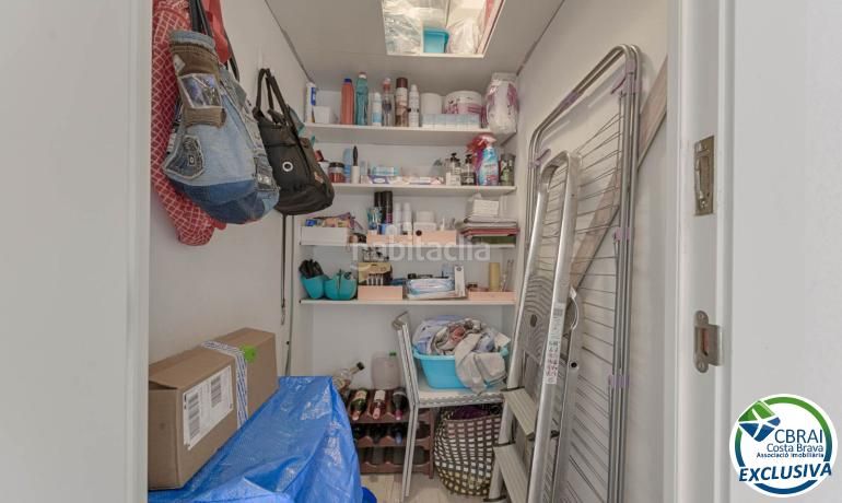 Foto f2eae96d-b276-4a65-86db-dae4bd3cd1ca. Appartement mit heizung in Centre Roses