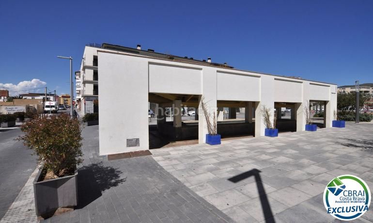 Foto f96c511a-0fac-492d-8253-80db01c1de03. Appartement mit heizung in Centre Roses