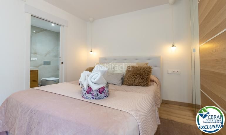 Foto f8613497-dae0-4180-8c2e-e5c7d5088a4d. Apartament amb calefacció a Centre Roses