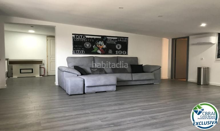 Foto a53a5086-02ce-4d19-836f-792692078723. Local comercial amb calefacció a Nord Roses